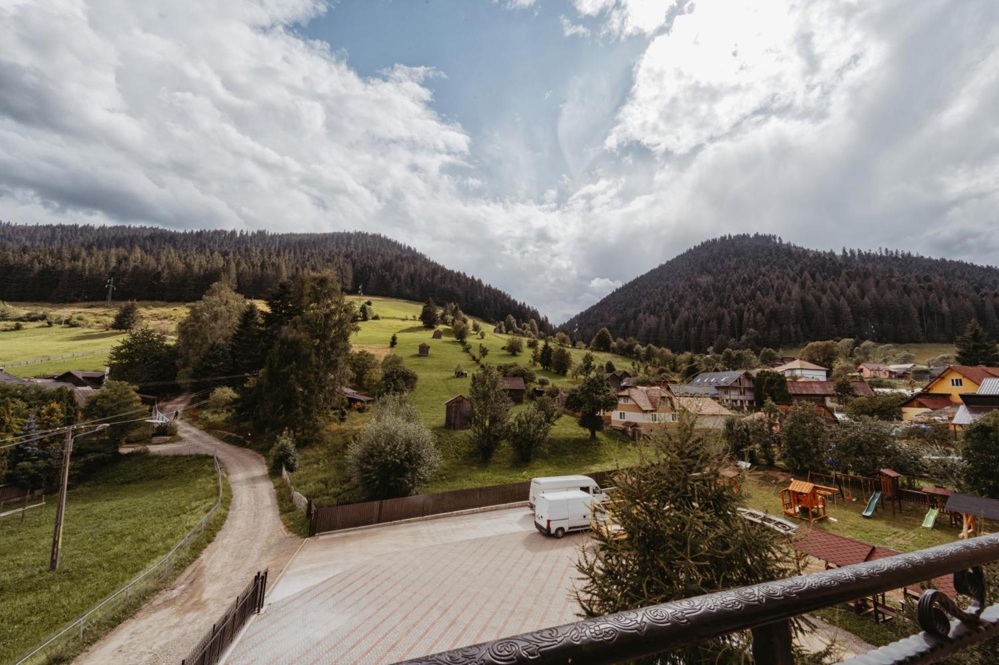 فندق Complex Turistic Constantin Bucovina Câmpulung Moldovenesc المظهر الخارجي الصورة