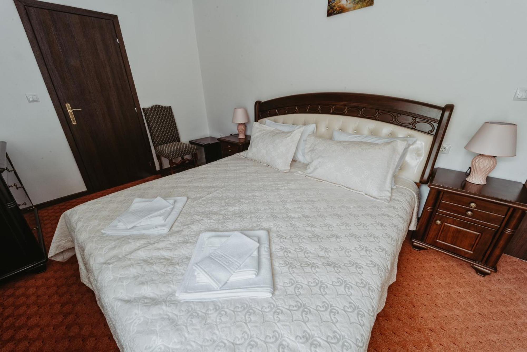 فندق Complex Turistic Constantin Bucovina Câmpulung Moldovenesc المظهر الخارجي الصورة