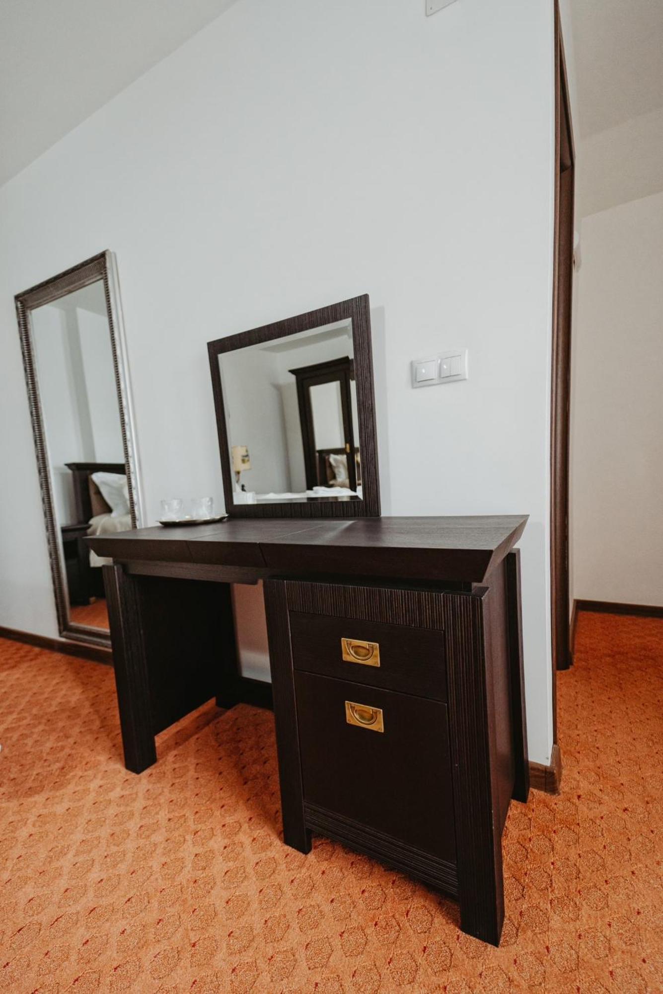 فندق Complex Turistic Constantin Bucovina Câmpulung Moldovenesc المظهر الخارجي الصورة
